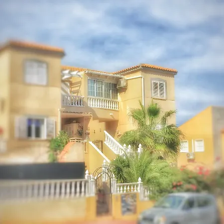 Calle Zeus 2 Torrevieja